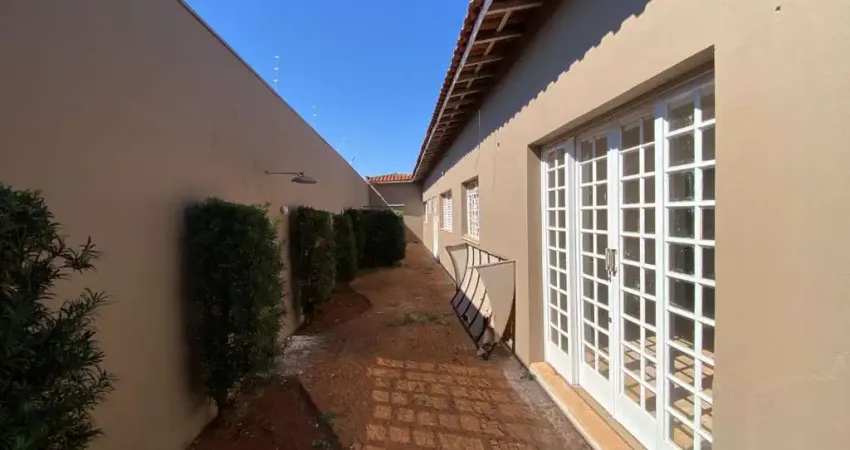 Casa com 3 dormitórios à venda, 205 m² por r$ 810.000,00 - centro - barretos/sp
