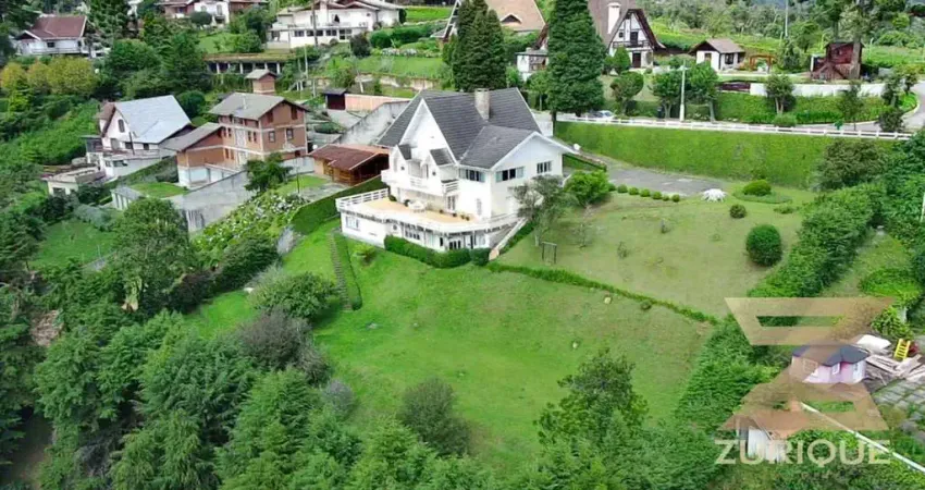 Casa com 6 dormitórios à venda, 600 m² por R$ 2.800.000,00 - Alto Do Capivari - Campos do Jordão/SP
