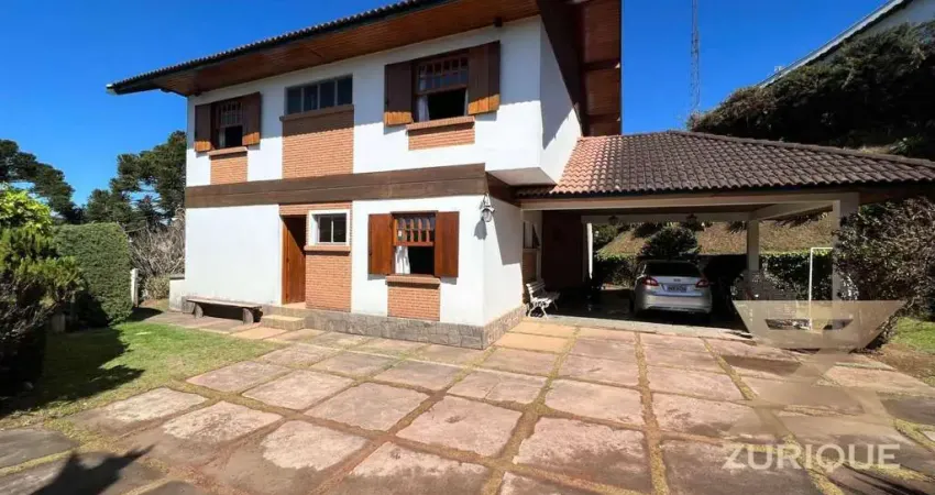 Casa com 3 dormitórios à venda, 288 m² por R$ 1.600.000,00 - Morro Do Elefante - Campos do Jordão/SP