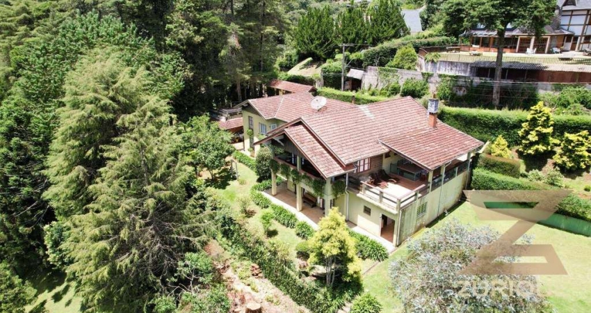 Casa com 6 dormitórios à venda, 478 m² por R$ 3.800.000,00 - Vila Porã - Campos do Jordão/SP