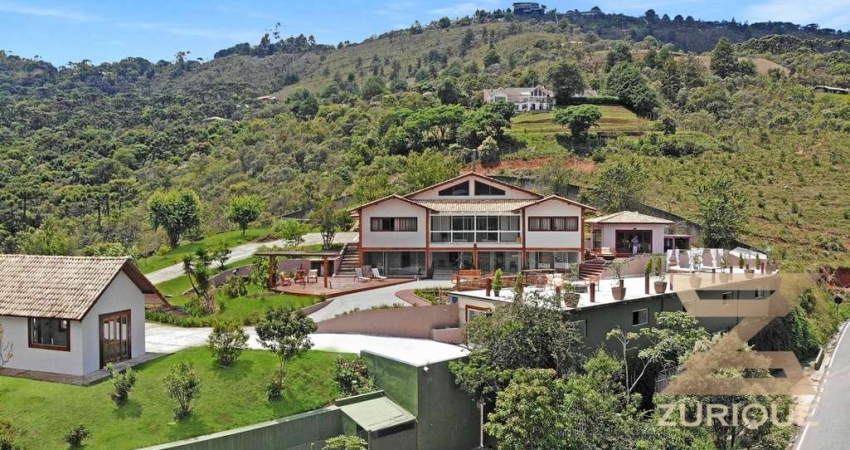 OPORTUNIDADE! Casa Clube, 910 m² por R$ 2.900.000 - Campos do Jordão/SP