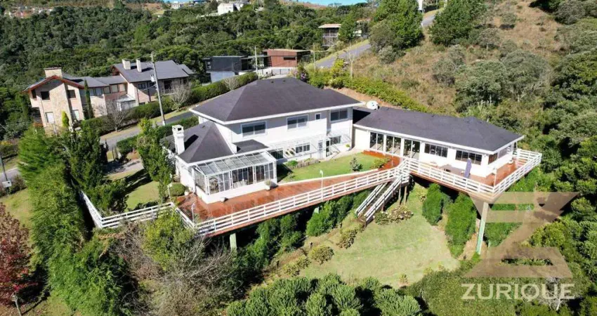 Linda Casa no Iporanga, 520 m² por R$ 4.400.000 - Campos do Jordão/SP