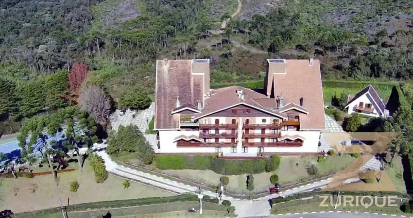 Apartamento com 3 dormitórios à venda, 132 m² por R$ 990.000,00 - Alto Do Capivari - Campos do Jordão/SP