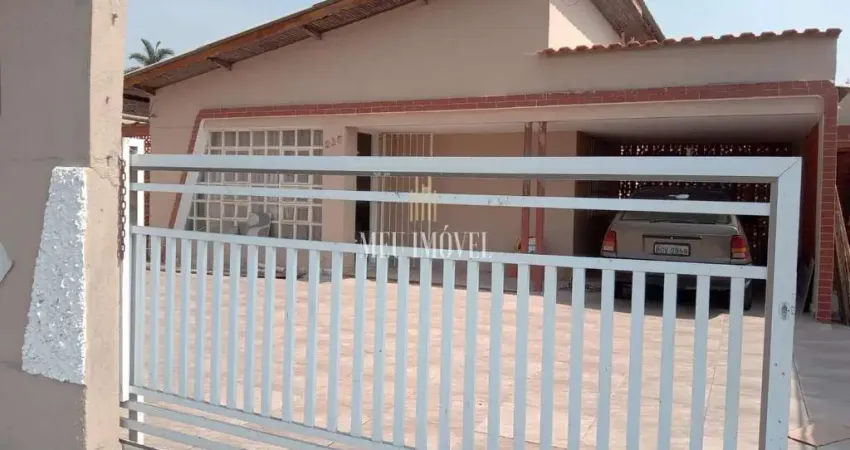 Casa isolada com piscina no Balneário Flórida - Praia grande/SP: