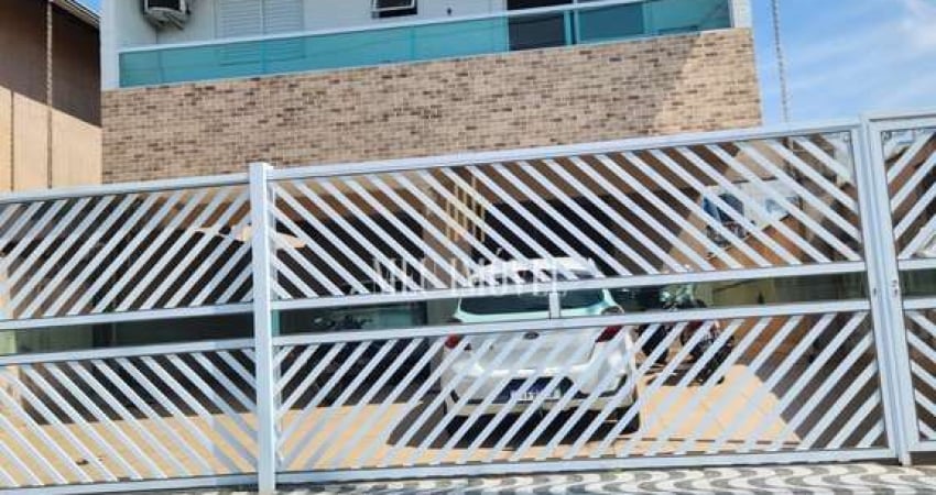 Casa em Condomínio à venda no Tude Bastos - Praia Grande - SP: