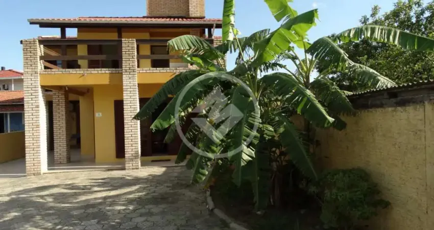 Casa Alto Padrão 2 pavimentos Praia da Pinheira, Palhoça codigo: 82849