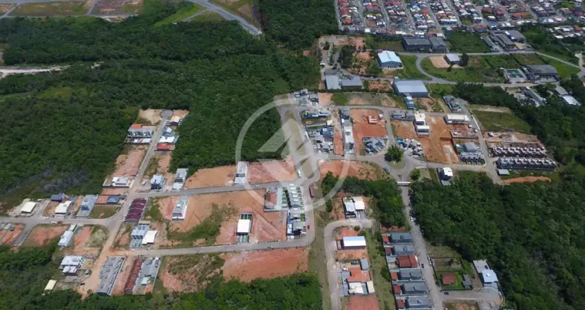 Terreno à venda na Rua Doutor Jayme Antunes Maciel, 1, Forquilhas, São José