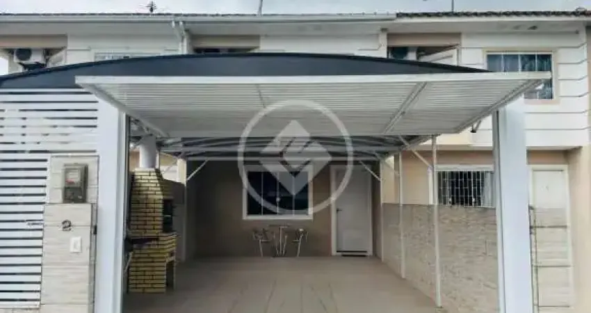 Sobrado com 2 dormitórios em Forquilhinhas São José Sc codigo: 120627