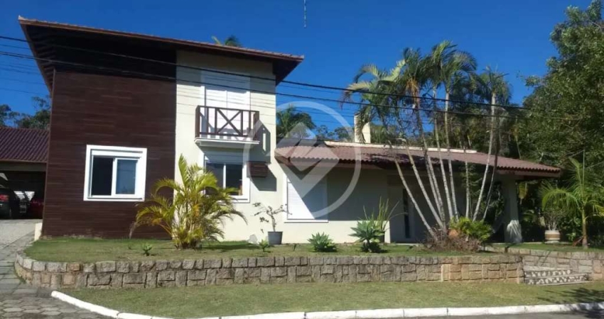 Casa em condomínio fechado com 3 quartos à venda na Estrada Haroldo Soares Glavan, 4430, Cacupé, Florianópolis