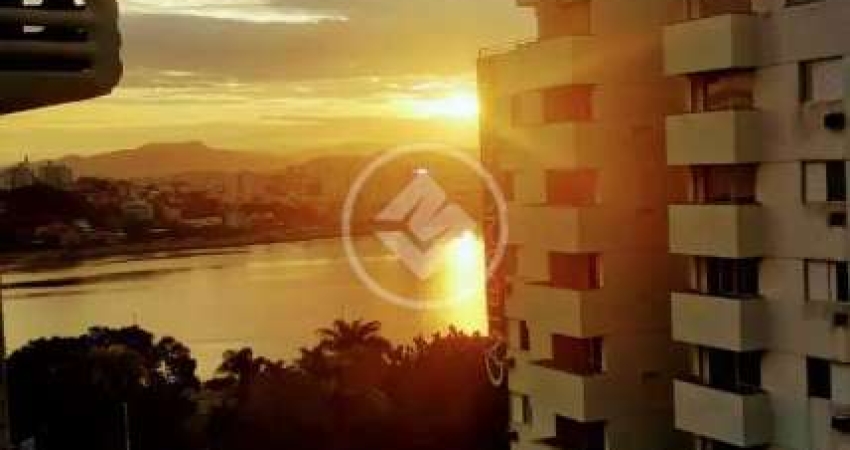 Apartamento impecável, 100% mobiliado e finamente decorado, 2 Quartos sendo 1 Suíte Master com Vaga de Garagem Livre e Coberta na  melhor localização do Centro de Floripa codigo: 127918