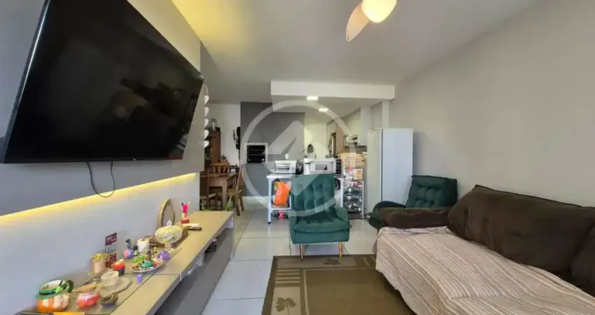 Apartamento espaçoso com 3 dormitórios sendo 1 suíte e área de  lazer completa  em Barreiros, São José/SC codigo: 132780