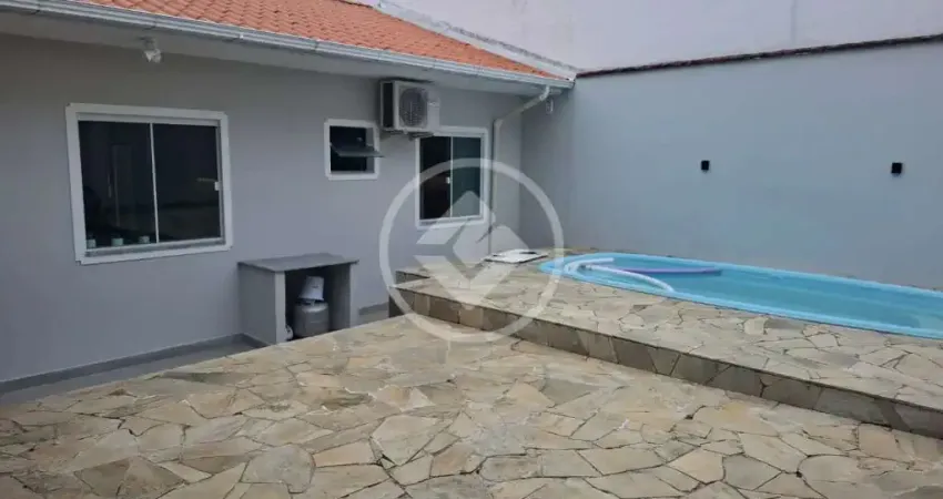 Casa com 2 quartos à venda na Pedro Lino Fernandes, 56, Forquilhas, São José