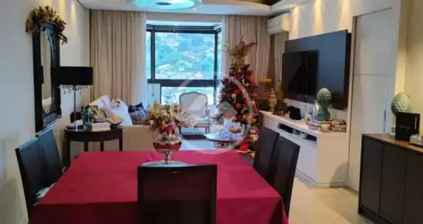 Lindo apartamento no centro de floripa 2q+dependência modificada com closet codigo: 154140