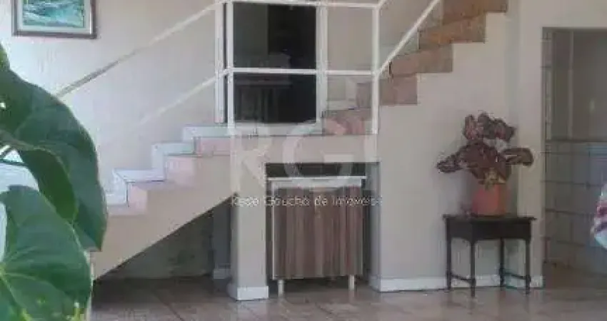 Boletto Imóveis Vende Casa com113m², 2 dormitórios, cozinha, sala , garagem para