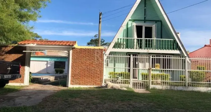 Casa com 5 Dormitórios Para Comprar , 306 m² por R$ 1.350.000,00 - Cassino - Rio