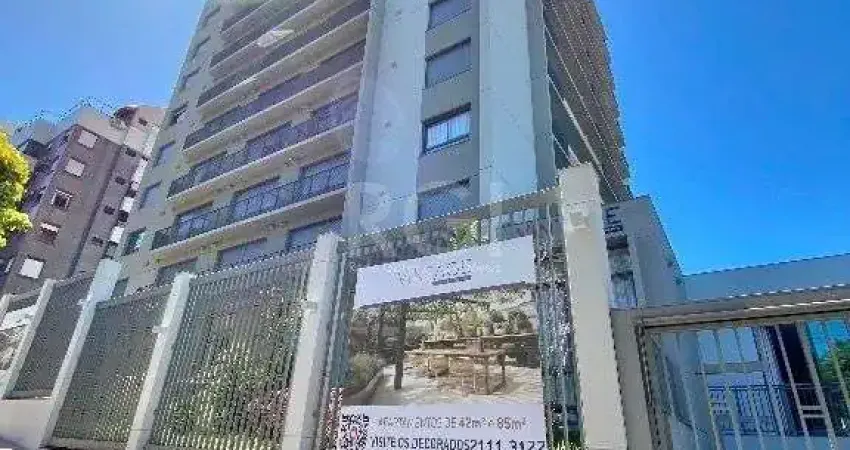 Apartamento Com 1 Dormitório Para alugar, 43 m² por R$ 5.500,00 Mês - Petrópolis