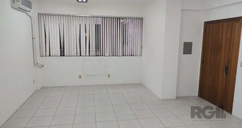 Sala  para locação R$890,00 Bairro Petrópolis 33,74 m²,ar split, elevador portar