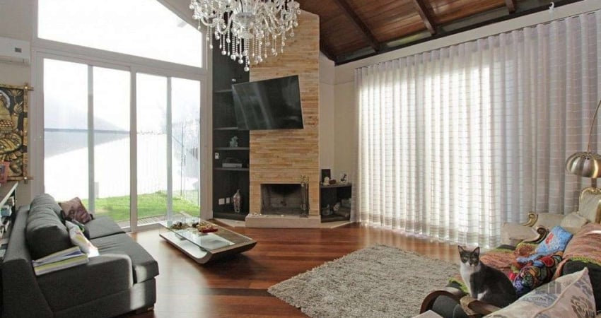 Casa para Alugar no Bairro Chácara das Pedras com 4 dormitórios