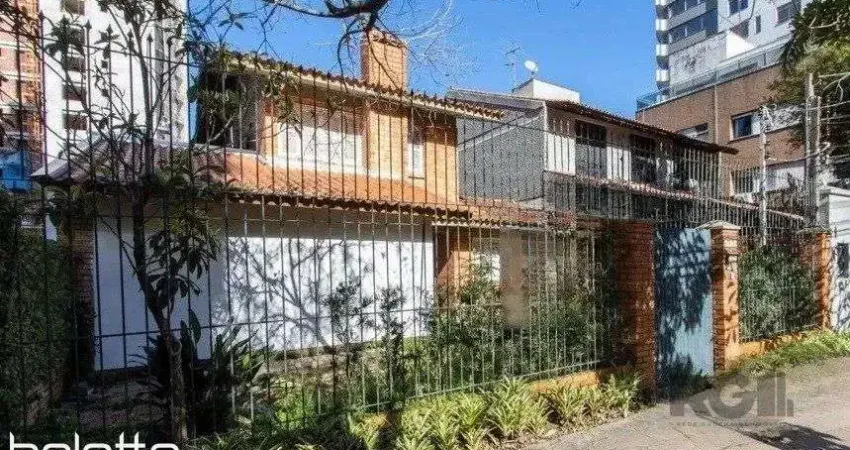 Casa para locação com 5 quartos e 4 vagas na Bela Vista
