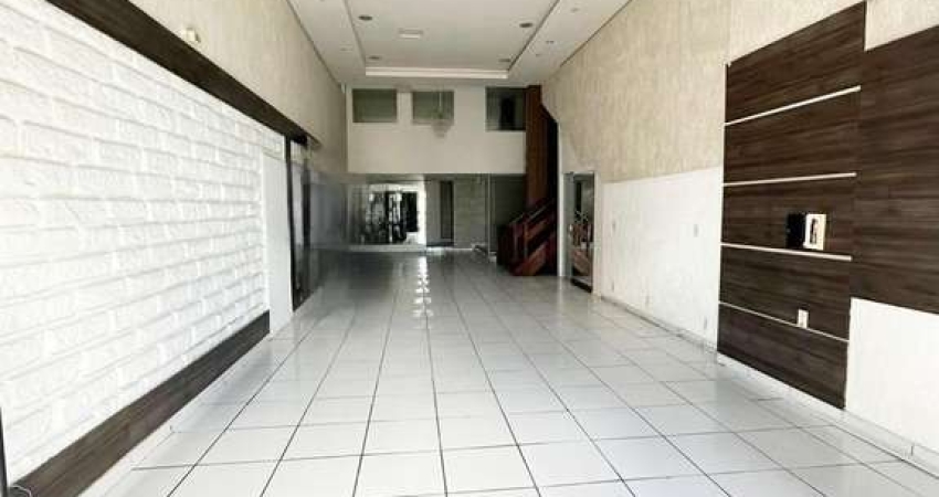 Sala Comercial para alugar no bairro Vila Jardim por: R$ 3.900,00