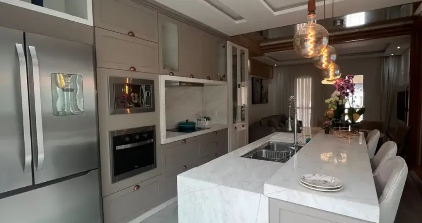 Casa com 3 quartos à venda na Rua Emília dos Santos, São João, Itajaí