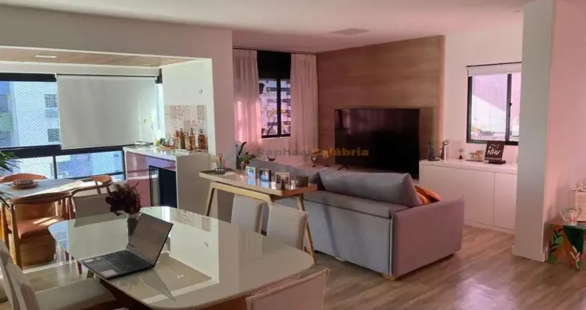 LINDO E ESPA&#199;OSO APARTAMENTO REFORMADO DISPON&#205;VEL PARA COMPRA NO BAIRRO DA TAMARINEIRA