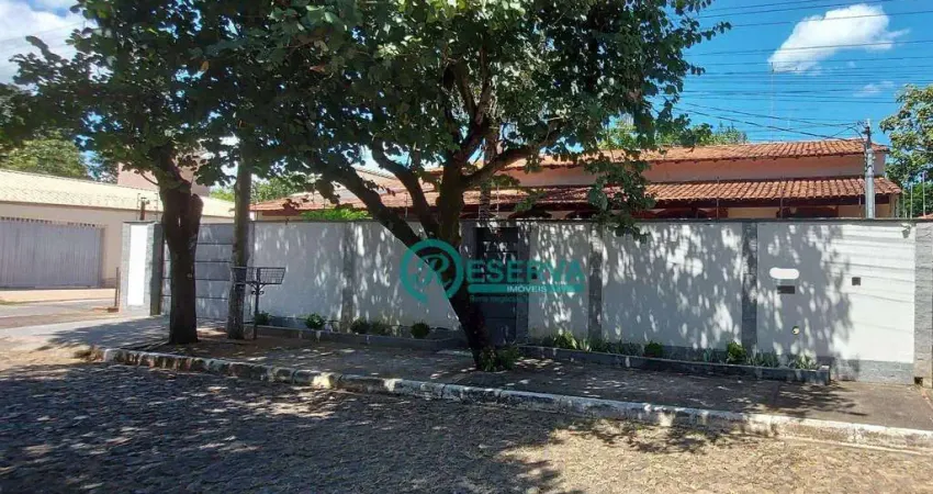 Casa em Lagoa Santa, com 3 dormitórios à venda, 239 m² por R$ 980.000 - Joá - Lagoa Santa/MG