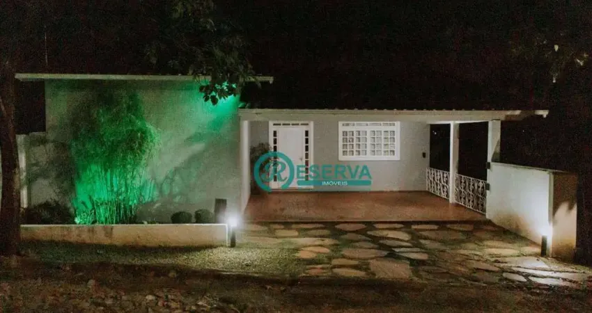 Casa em Lagoa Santa com 3 dormitórios à venda, 333 m² por R$ 950.000 - Condomínio Village do Gramado - Lagoa Santa/MG
