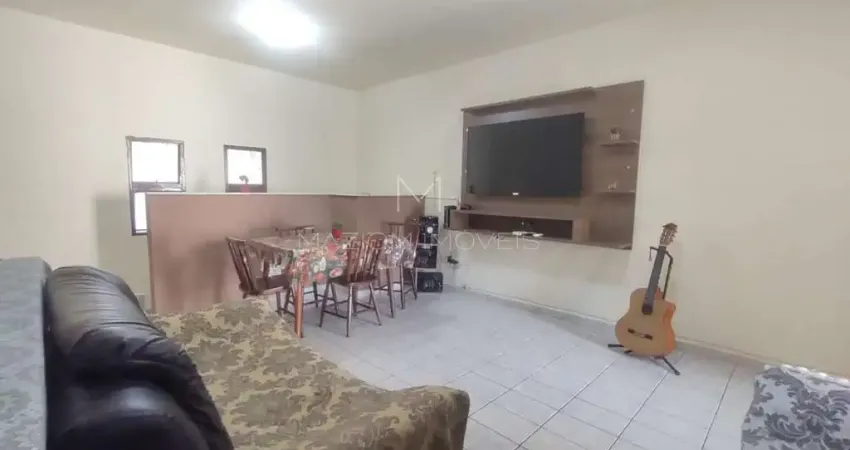 Casa para Venda em Jundiaí, Jardim Messina, 2 dormitórios, 1 banheiro, 1 vaga