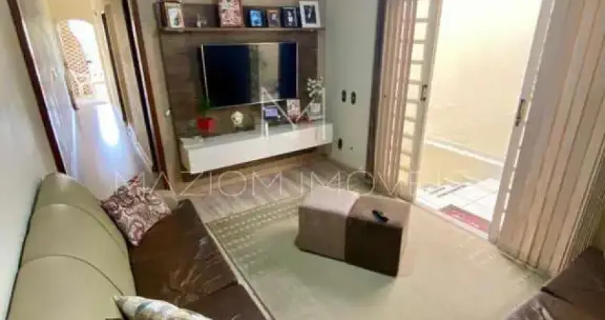 Casa para Venda em Várzea Paulista, Vila Tupi, 2 dormitórios, 1 suíte, 2 banheiros, 3 vagas