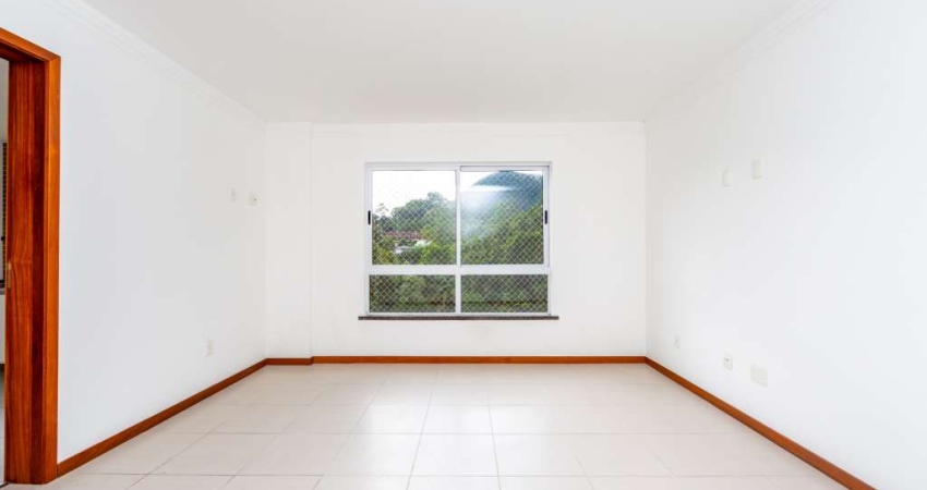 Apartamento com 2 quartos no Alto, Teresópolis.