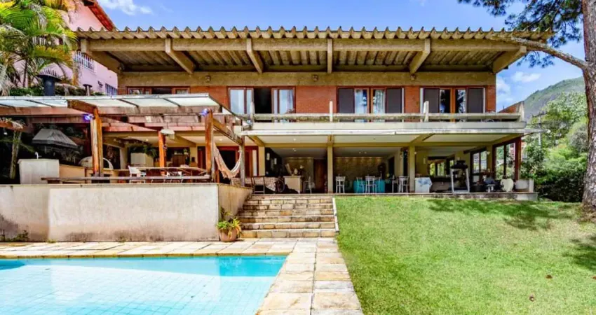Casa com 4 quartos à venda na Rua Yamato, 105, Agriões, Teresópolis