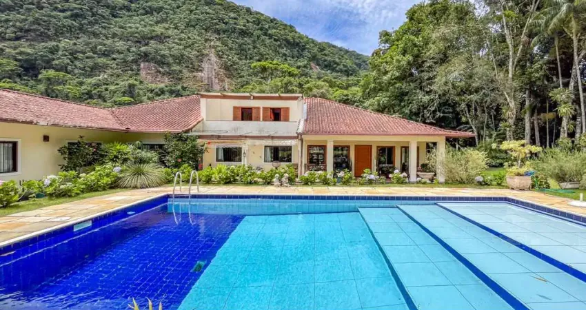 Casa com 8 quartos à venda na Estrada Arakem, 1205, Granja Guarani, Teresópolis