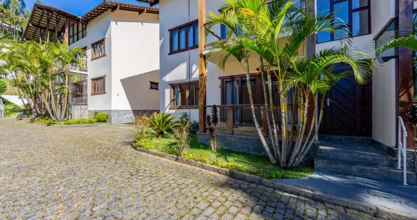 Casa com 2 quartos no Alto, Teresópolis.