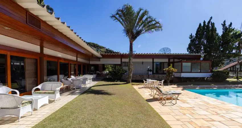 Casa de 8 quartos no bairro de Albuquerque, Teresópolis