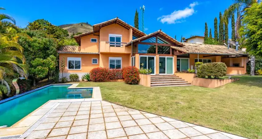 Casa em condomínio fechado com 4 quartos à venda na Rua Clodaldo Soares de Oliveira, 500, Nogueira, Petrópolis