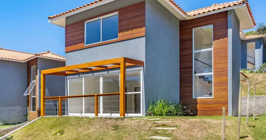 Casa em condomínio fechado com 2 quartos à venda na Rua Domingos José Martins, 655, Bonsucesso, Petrópolis