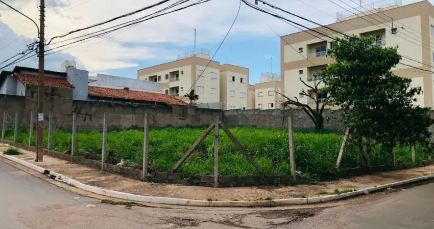Terreno à venda no Jardim Mariana, Cuiabá