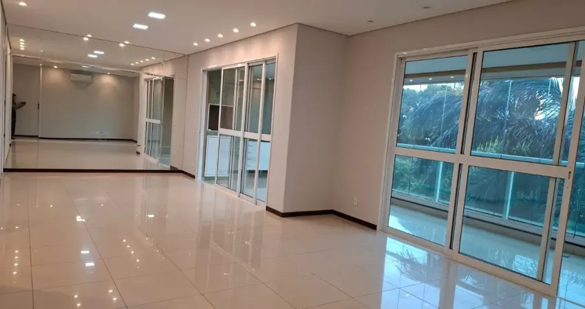 Apartamento com 4 quartos para alugar no Goiabeiras, Cuiabá 