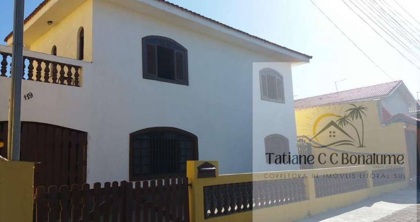 Casa para Venda em Mongaguá, Balneário Itaguaí, 2 dormitórios, 1 suíte, 3 banheiros, 5 vagas