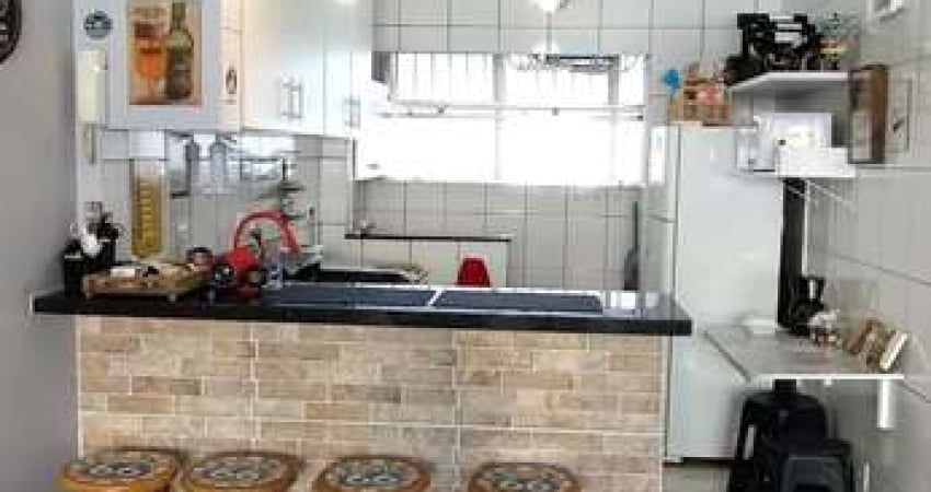 Apartamento à Venda no Canto do Forte, Praia Grande.