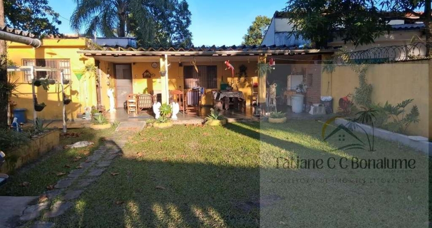 Casa com 3 quartos à venda na Rua Macumas, Balneário Gaivota, Itanhaém