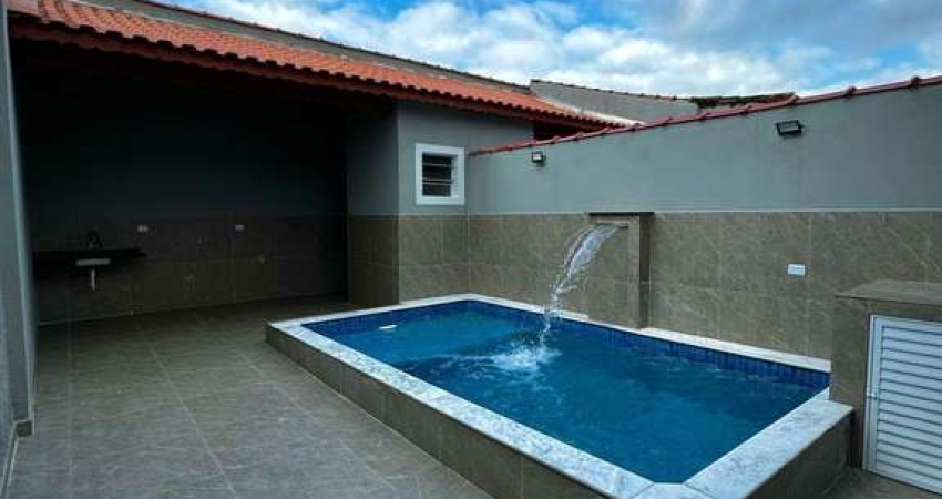 Casa à Venda em Balneário Anchieta, Mongaguá/SP: 3 Dorms, 160m² R$ 489.000