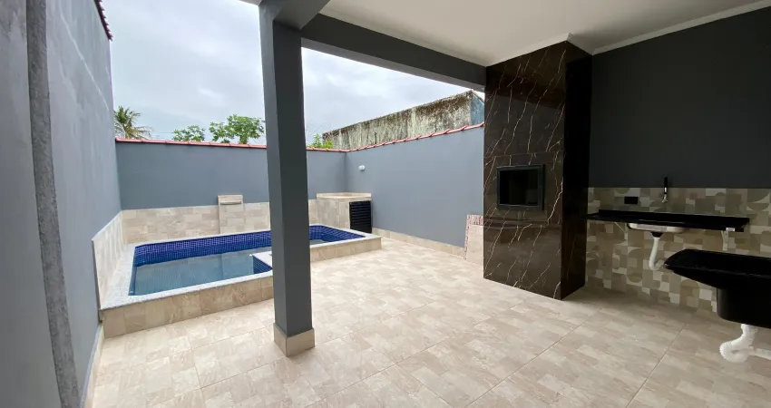 Casa com 3 quartos à venda na Avenida São Francisco, 567, Florida Mirim, Mongaguá