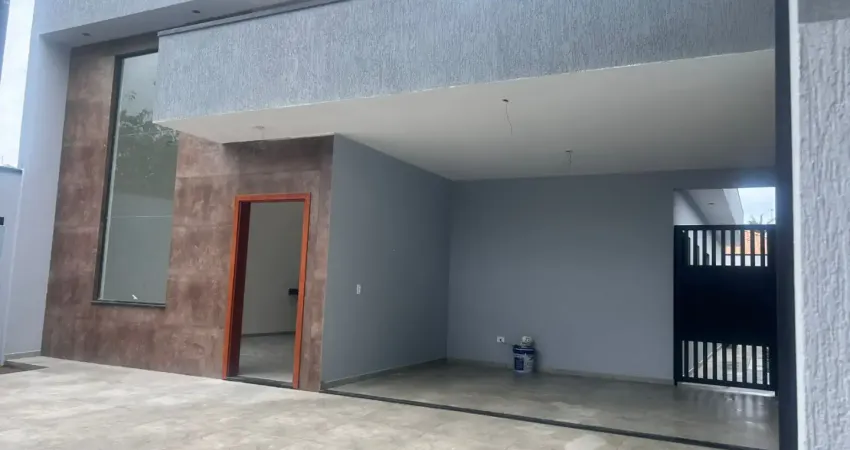 Casa nova com piscina á venda, lado praia em suarão - itanhaém - sp