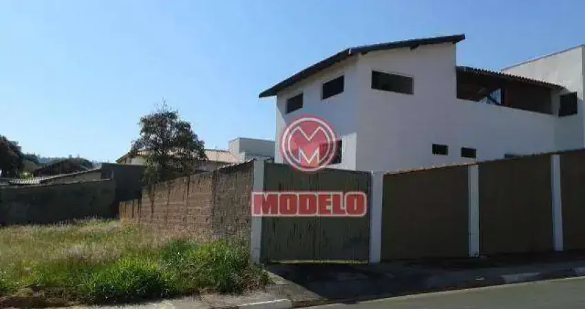 Casa assobradada residencial à venda, jardim holiday, são pedro.