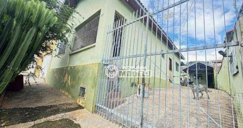 Casa com 3 dormitórios à venda, 133 m² por R$ 400.000 - Jaraguá - Piracicaba/SP