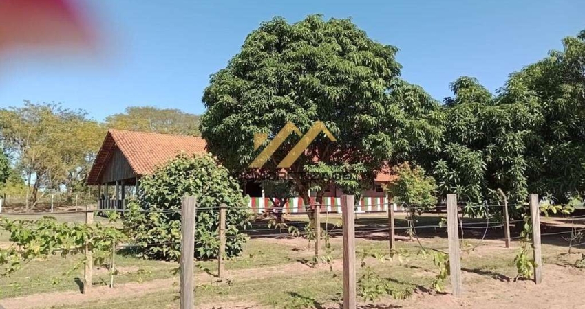 Chácara à venda em Tambaú, Estrada Municipal de Tambaú, com 3 quartos, com 8440 m²