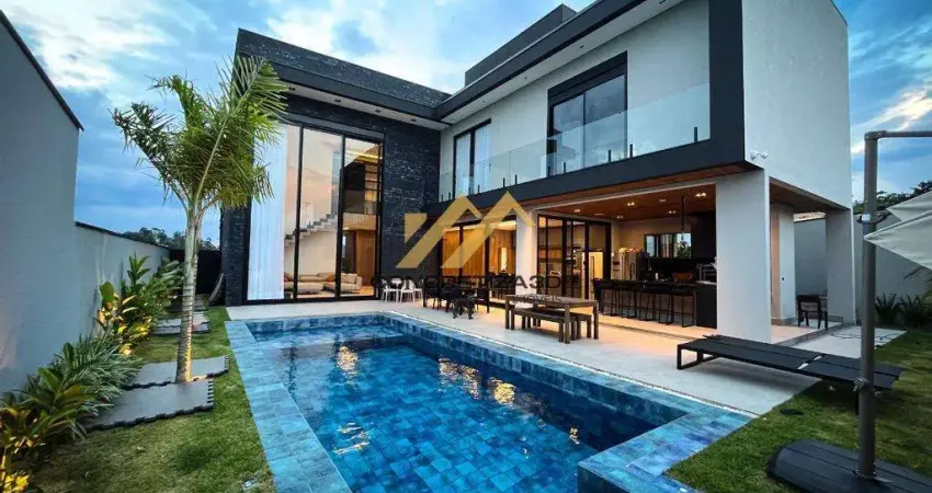 Sobrado à venda em Indaiatuba, Parque Villa dos Pinheiros, com 4 suítes, com 475 m²