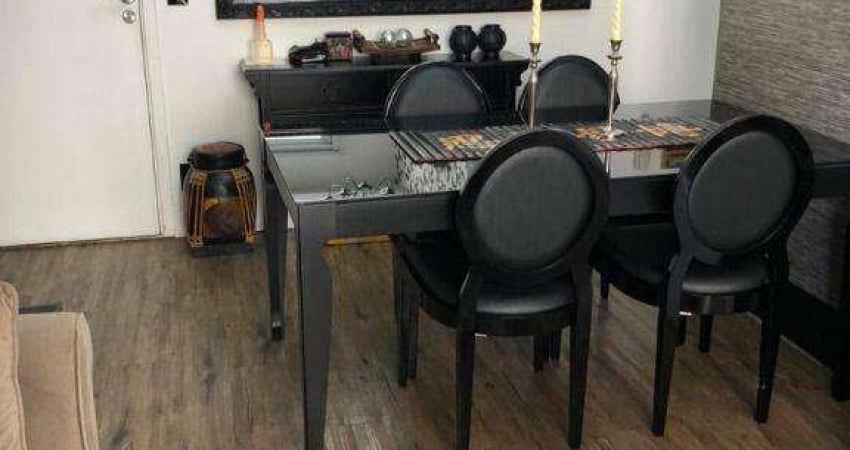 Apartamento com 3 dormitórios à venda, 73 m² por R$ 690.000 - Alphaville - Barueri/SP